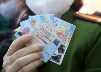 Chỉnh sửa năm sinh trên chứng minh nhân dân