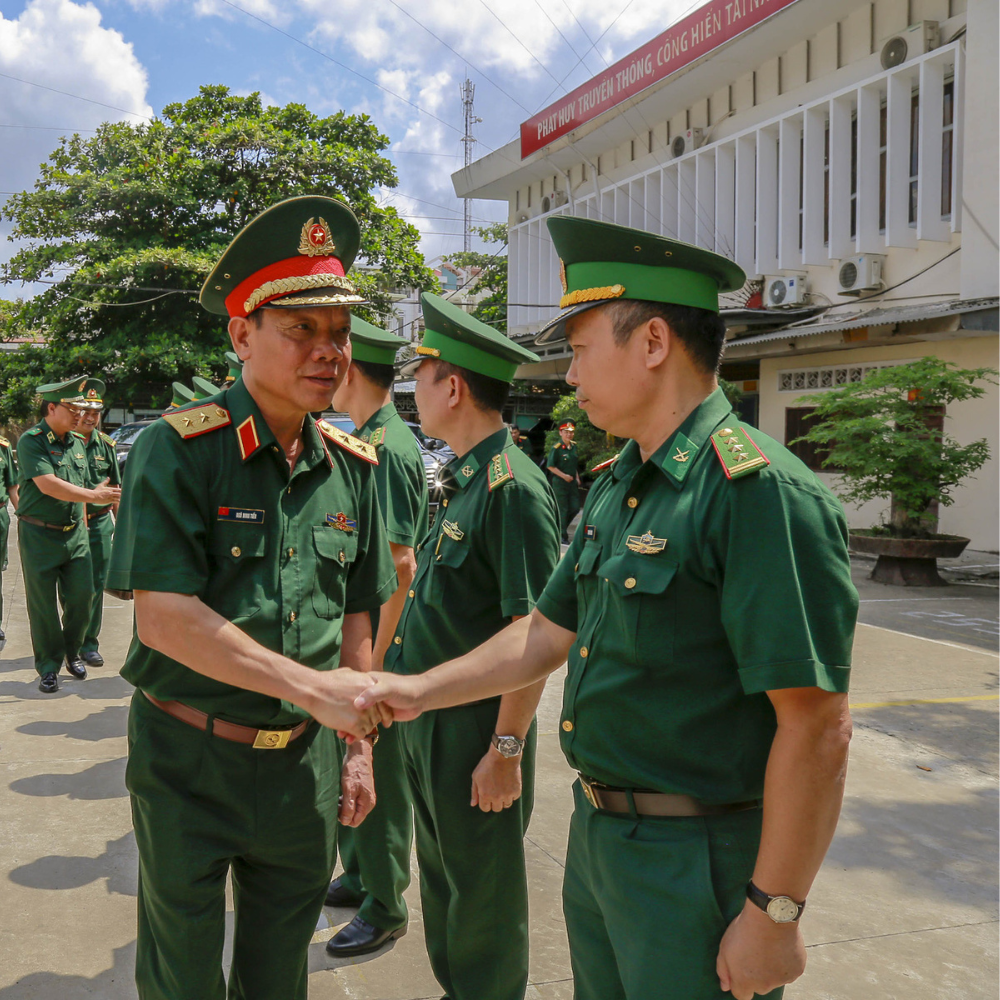 Công thức tính thâm niên trong quân đội như thế nào?