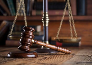 Điều tra viên dùng nhục hình có bị truy cứu hình sự không?