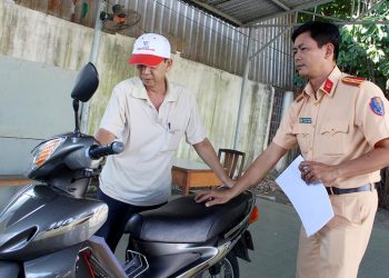 Người mua xe không chịu sang tên phải làm thế nào?