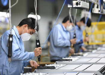 Địa điểm làm việc trong hợp đồng quy định như thế nào?