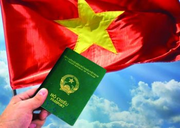 Thủ tục xin cấp hộ chiếu Việt Nam cho Việt kiều