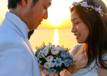 Kết hôn giả tạo là lừa dối kết hôn đúng không?