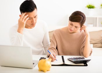 Khi nào thì thỏa thuận tài sản của vợ chồng bị vô hiệu?