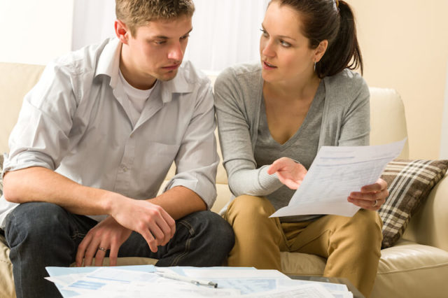 Khi nào thì thỏa thuận tài sản của vợ chồng bị vô hiệu?