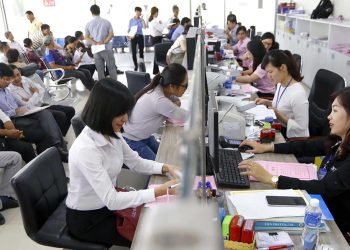 Ngạch nhân viên là gì theo quy định năm 2022?