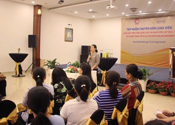 Quyết định cử đi tập huấn quản lý đổi mới giáo dục với giáo viên