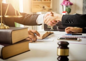 Bảo hiểm trách nhiệm nghề nghiệp luật sư là gì?