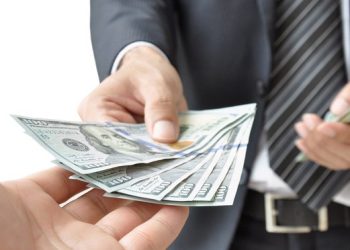 Lương khoán có phải đóng bảo hiểm không?