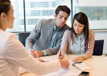 Án phí ly hôn với người nước ngoài bao nhiêu tiền