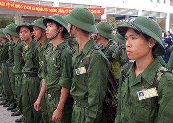 Học văn bằng 2 có được hoãn nghĩa vụ quân sự không?