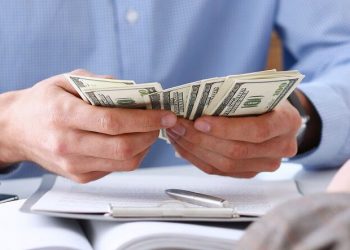 Kiện công ty không trả lương thử việc