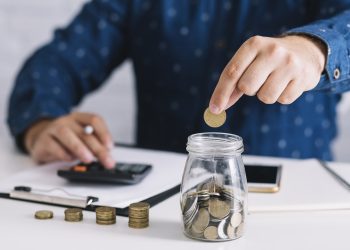 Năm 2022, mượn tiền không trả có kiện được không?