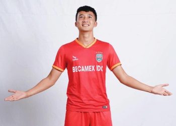 Cầu thủ đi nghĩa vụ quân sự xong bị CLB trừ lương, chuyển xuống đội trẻ