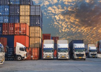 Điều kiện kinh doanh vận tải đường bộ theo quy định năm 2023