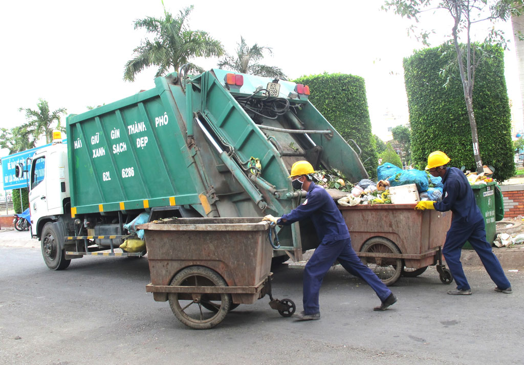 Mẫu hợp đồng thu gom rác thải trường tiểu học như thế nào?