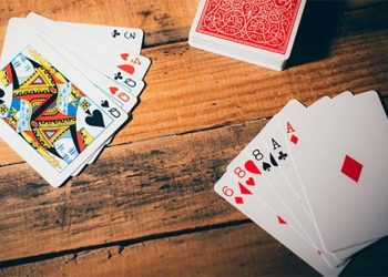 Mẫu thông báo cấm đánh bài trong công ty