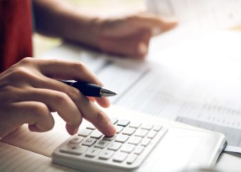 Mức khấu trừ trong bảo hiểm xây dựng