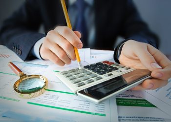 Người nghỉ hưu đi làm có phải nộp thuế TNCN không