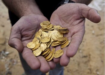 Quy định về nhặt được vàng sẽ xử lý như thế nào?