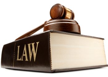 Bị truy nã có phải tình tiết tăng nặng hay không?