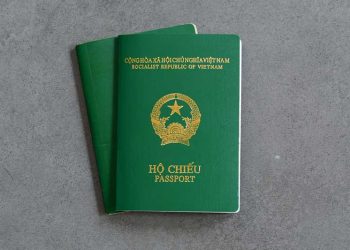 Làm lại hộ chiếu bị mất ở nước ngoài như thế nào