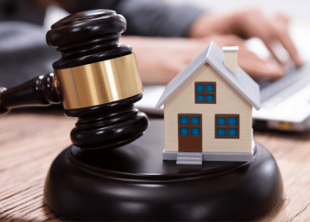 Năm 2023 có được bán tài sản đang cho thuê hay không?