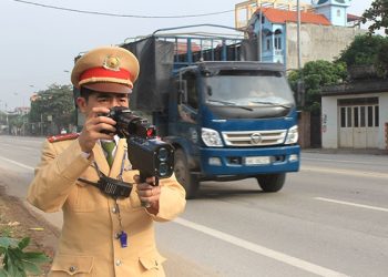 Người dân cần làm gì khi bị bắn tốc độ