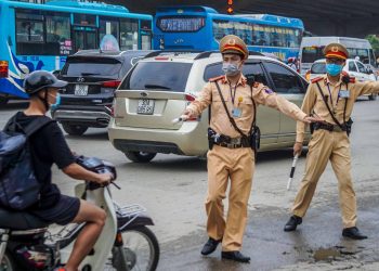 Phạt nguội có bị giam bằng lái không quy định 2023