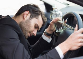 Quy định việc uống rượu gây tai nạn có bị đi tù không 2023