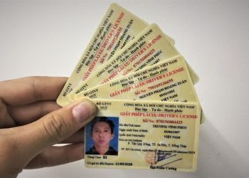 Không có bằng lái xe máy có mua xe được không năm 2023?