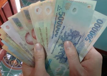 Cách tính thưởng Tết theo thâm niên năm 2023 như thế nào?