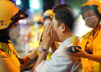 Có bị tạm giữ xe khi nồng độ cồn 0,604 mg/lít khí thở?