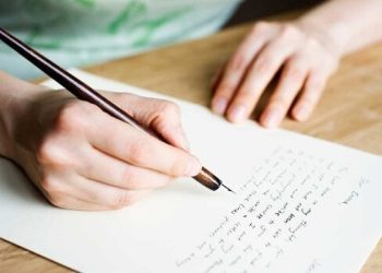 Di chúc viết tay không có người làm chứng có hiệu lực không