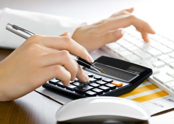 Đóng thuế thu nhập cá nhân theo quy định mới hiện nay