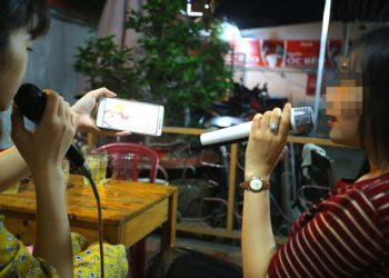Đường dây nóng phản ánh tiếng ồn karaoke