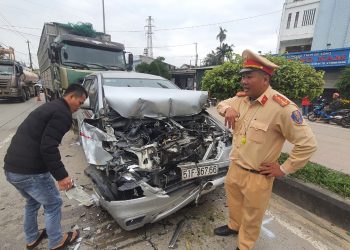 Hồ sơ tai nạn trên đường đi làm về nhận trợ cấp gồm những gì?