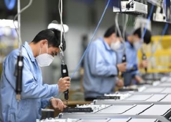 Làm ca đêm ngày lễ