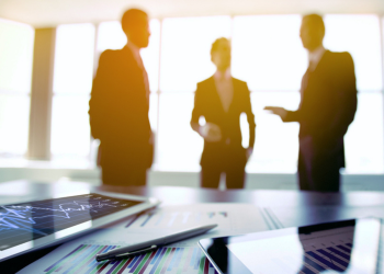 Mẫu thông báo thay đổi người đứng đầu chi nhánh mới năm 2023