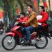 Năm 2023 người ngồi sau không đội mũ bảo hiểm phạt bao nhiêu tiền?