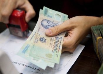 Nghỉ lễ có được tính lương không