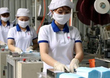 Phụ cấp thâm niên trong doanh nghiệp được quy định ra sao ?