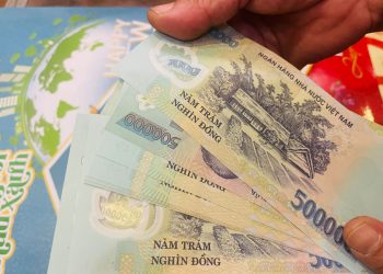 Thưởng Tết mấy tháng lương theo quy định?