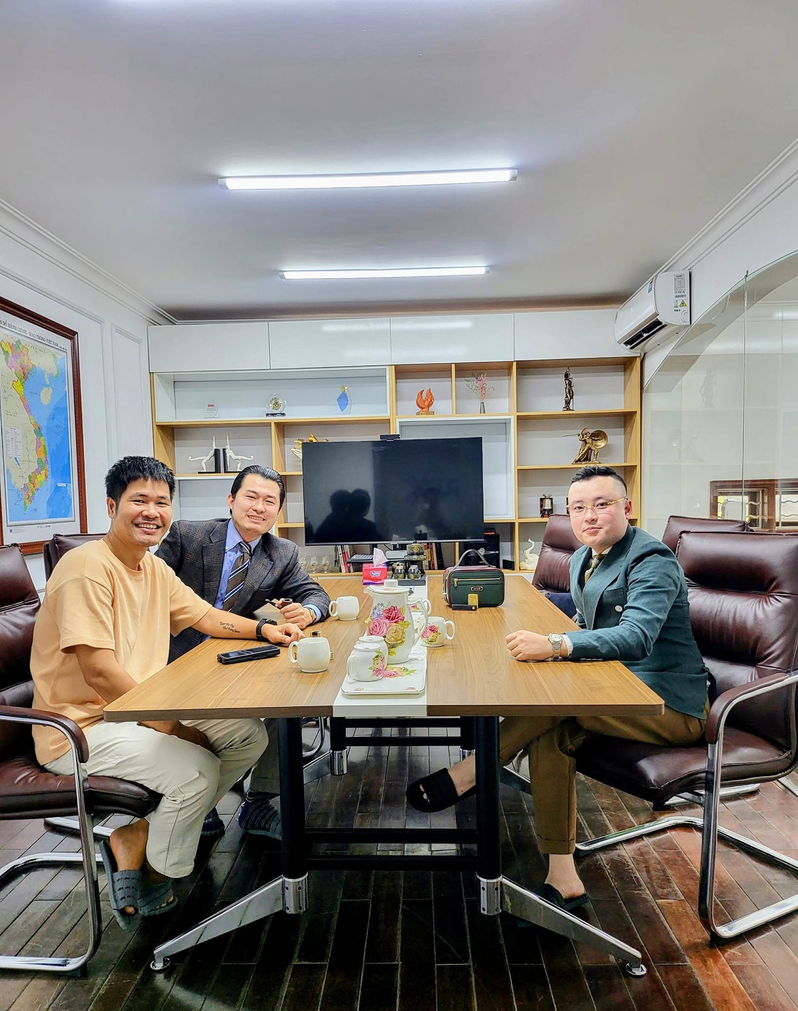 Khách hàng Trần Minh - chuyên gia đào tạo kinh doanh bất động sản tại Việt Nam