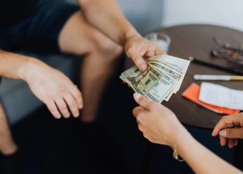 Hành vi mua bán dâm bị phạt bao nhiêu tiền năm 2023?