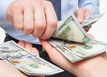 Làm việc ngày lễ, tết tính lương như thế nào theo quy định 2023?