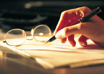 Ai được coi là chủ sở hữu tác phẩm