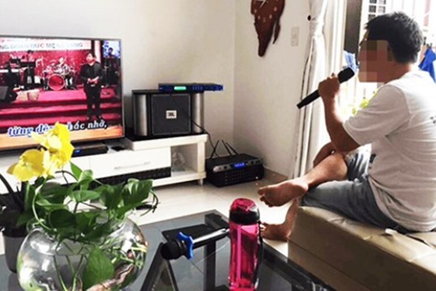 Ban đêm hàng xóm vẫn hát karaoke bị xử phạt ra sao