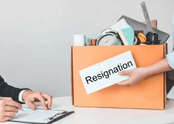 Chế độ thôi việc đối với công chức cấp huyện