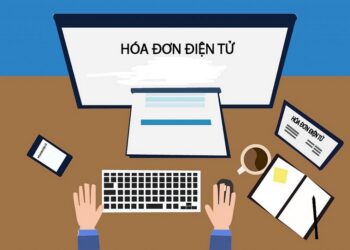Có bắt buộc sử dụng hóa đơn điện tử có mã của cơ quan thuế hay không?